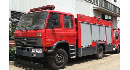 東風天錦6噸泡沫消防車