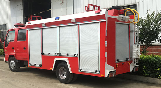 消防車卷簾門