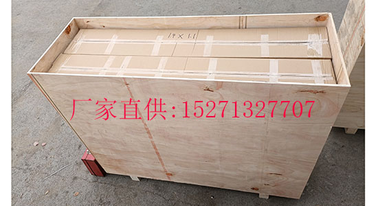 消防車卷簾門大小
